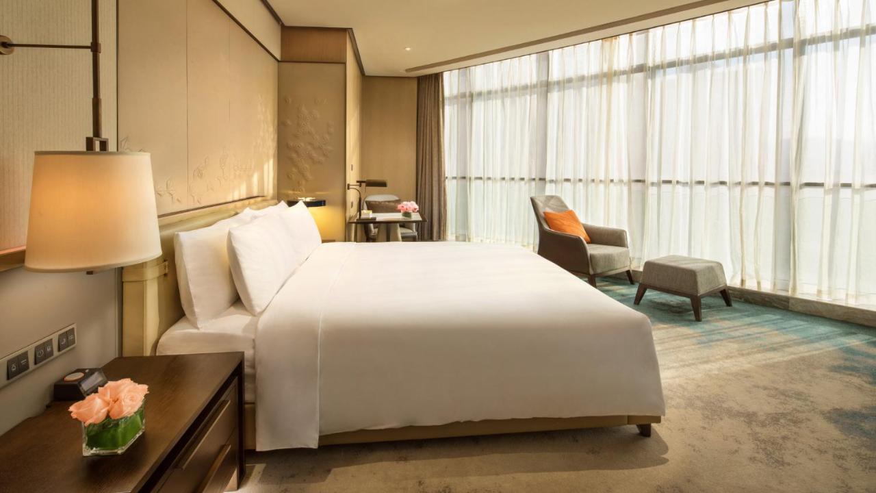 Crowne Plaza Xiangxi Hotel เฟิ่งหวง ภายนอก รูปภาพ